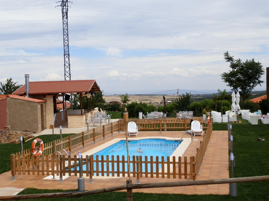 Hotel El Comendador Anon ภายนอก รูปภาพ