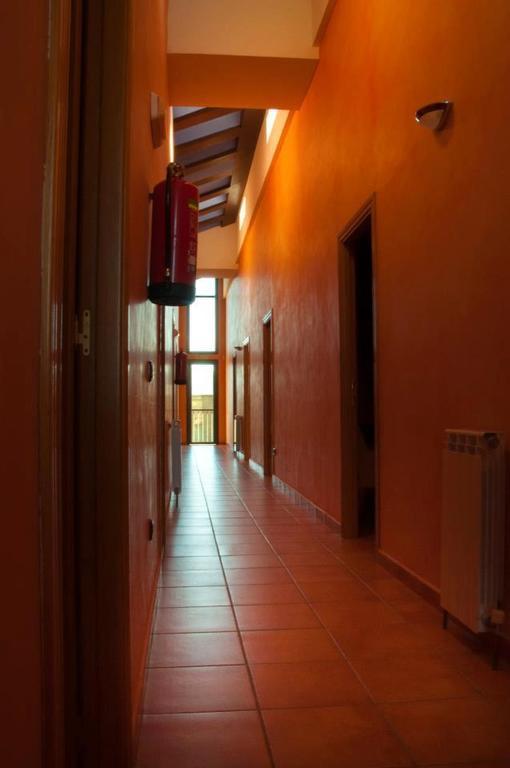 Hotel El Comendador Anon ภายนอก รูปภาพ